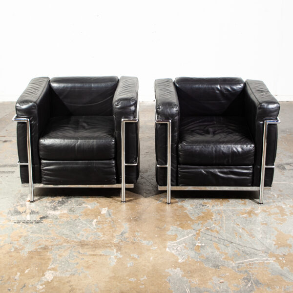Mid Century Modern Lounge Chairs La Corbusier LC2 Black  Leather Alivar Italy Italian Cassina Danish Chrome Metal Petite Armchair - Image 2