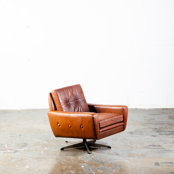 Mid Century Danish Modern Lounge Chair Svend Skipper Brown Tan Leather Cognac Swivel - Image 5