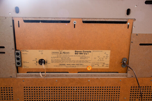 Mid Century Danish Modern Stereo Console Grundig Teak Record Player Radio Hifi Zenith Telefunken Wood Serviced Working - Image 9