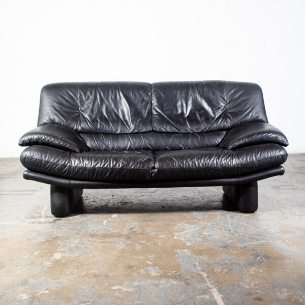 Mid Century Post Modern Leather Sofa Couch Settee Natuzzi Italy Black Full Grain Vintage Italian Modernist - Image 2