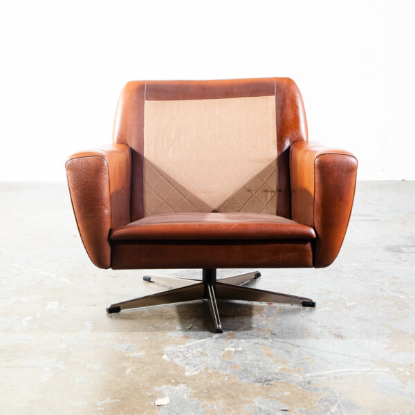 Mid Century Danish Modern Lounge Chair Svend Skipper Brown Tan Leather Cognac Swivel - Image 10