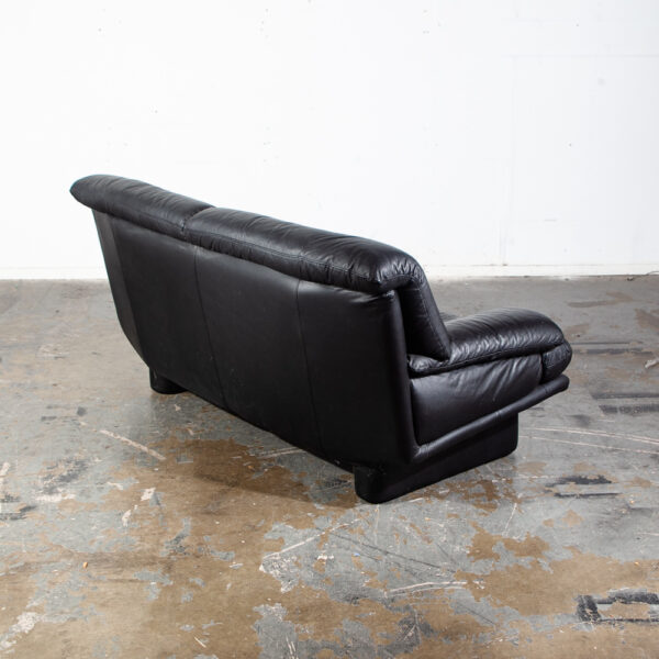 Mid Century Post Modern Leather Sofa Couch Settee Natuzzi Italy Black Full Grain Vintage Italian Modernist - Image 4