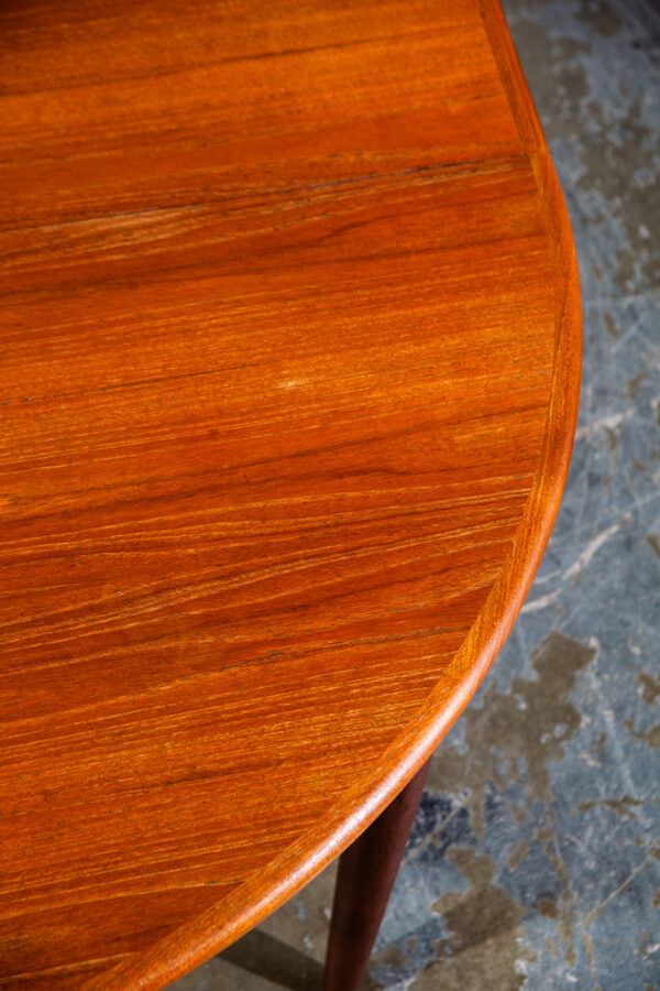 Mid Century Danish Dining Table Teak Round Expanding leaf x 2 Oval Denmark Mcm Oval - Image 12