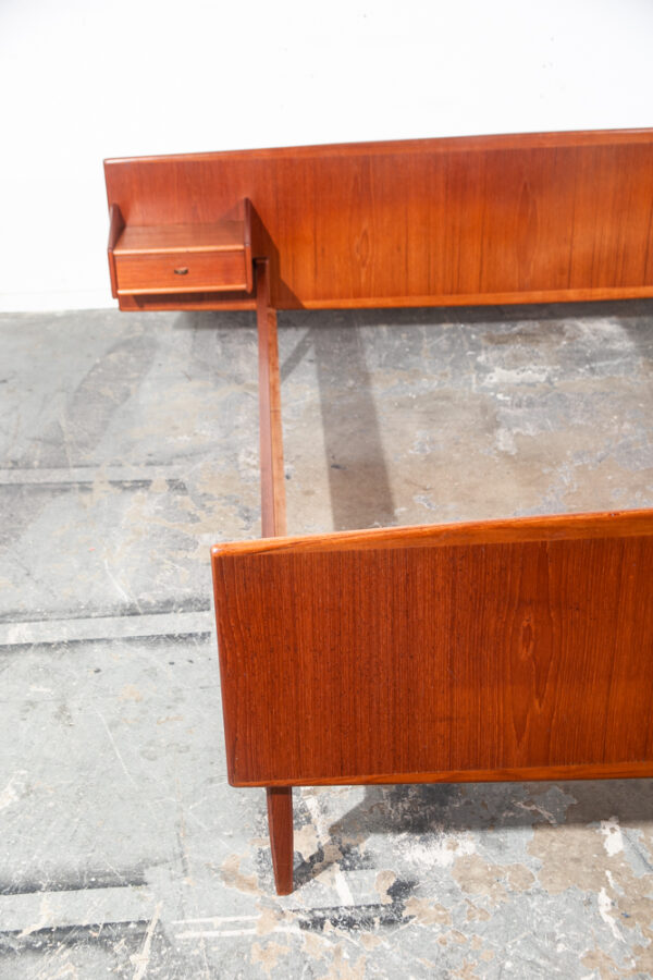 Mid Century Danish Modern Bed Frame Headboard Full Sz Size Solid Teak floating Nightstands Denmark - Image 7