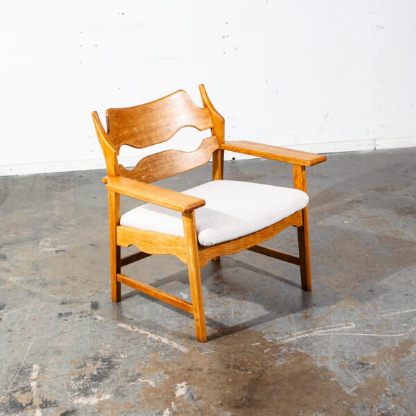 Mid Century Danish Modern Lounge Chair Henning Kjaernulf Oak Razor Armchair Off White Fabric Solid Wood - Image 2