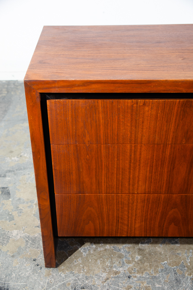 Mid Century Modern Credenza Dresser 6 Drawer Dillingham Walnut Vintage Mcm Wide Media Danish - Image 6