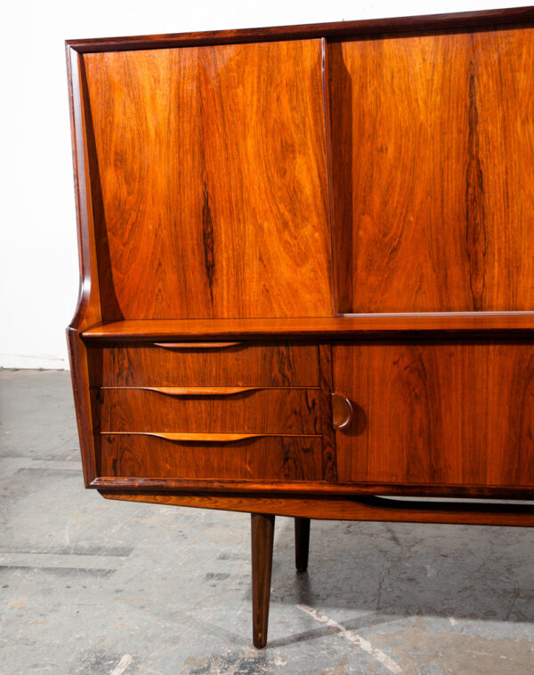 Mid Century Danish Modern Credenza Sideboard Brazilian Rosewood Large Denmark Bar Storage Arne Vodder Finn Juhl - Image 5