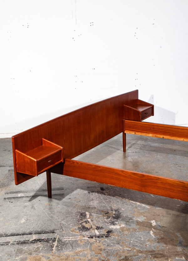 Mid Century Danish Modern Bed Frame Headboard Full Sz Size Solid Teak floating Nightstands Denmark - Image 9