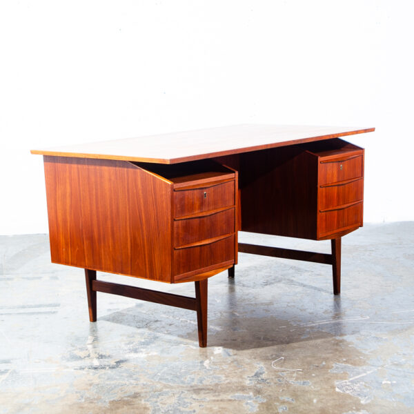 Mid Century Danish Modern Desk Executive Teak Floating Bar Drawers Denmark Mcm Locking Drawers - Image 7
