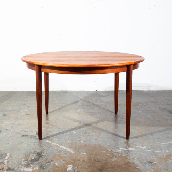 Mid Century Danish Dining Table Teak Round Expanding leaf x 2 Oval Denmark Mcm Oval - Image 2