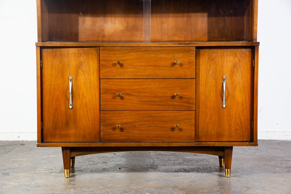 Mid Century Modern China Cabinet Stanley Hutch Storage Glass Doors Drawer Walnut Wood - Image 4