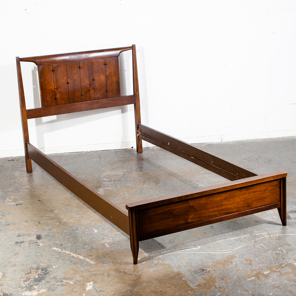 Mid Century Modern Bed Frame Twin Size Broyhill Saga Walnut Headboard Vintage - Image 3
