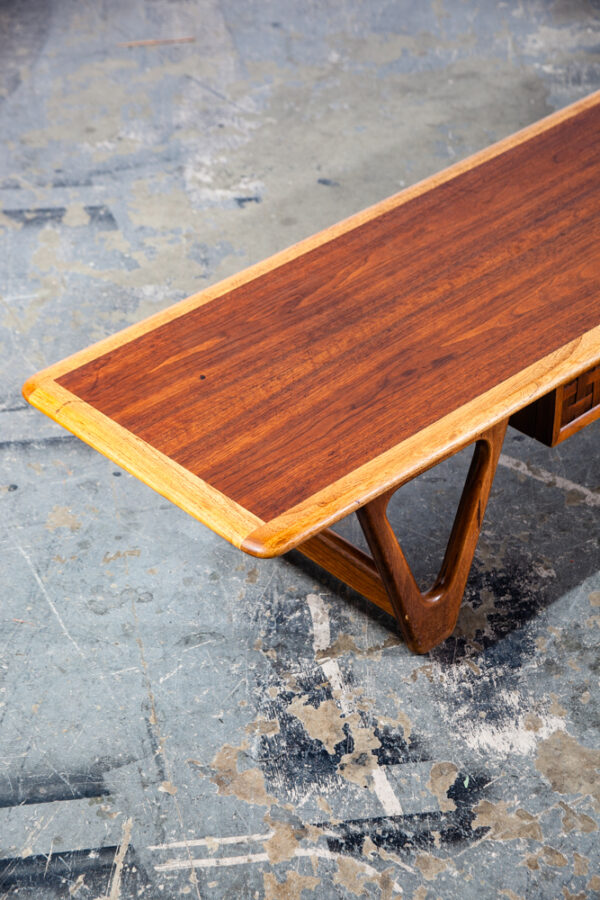 Mid Century Modern Coffee Table Walnut Wood Lane Perception Long Cocktail Surfboard Mcm Vintage Danish Denmark  Long Rectangle - Image 7