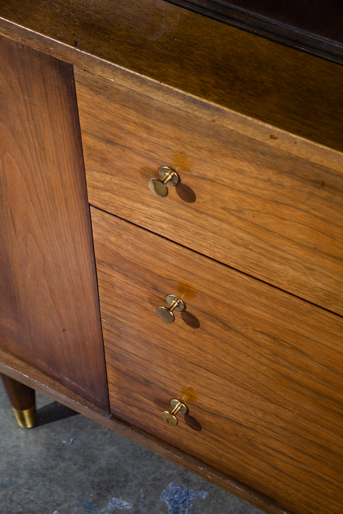 Mid Century Modern China Cabinet Stanley Hutch Storage Glass Doors Drawer Walnut Wood - Image 7