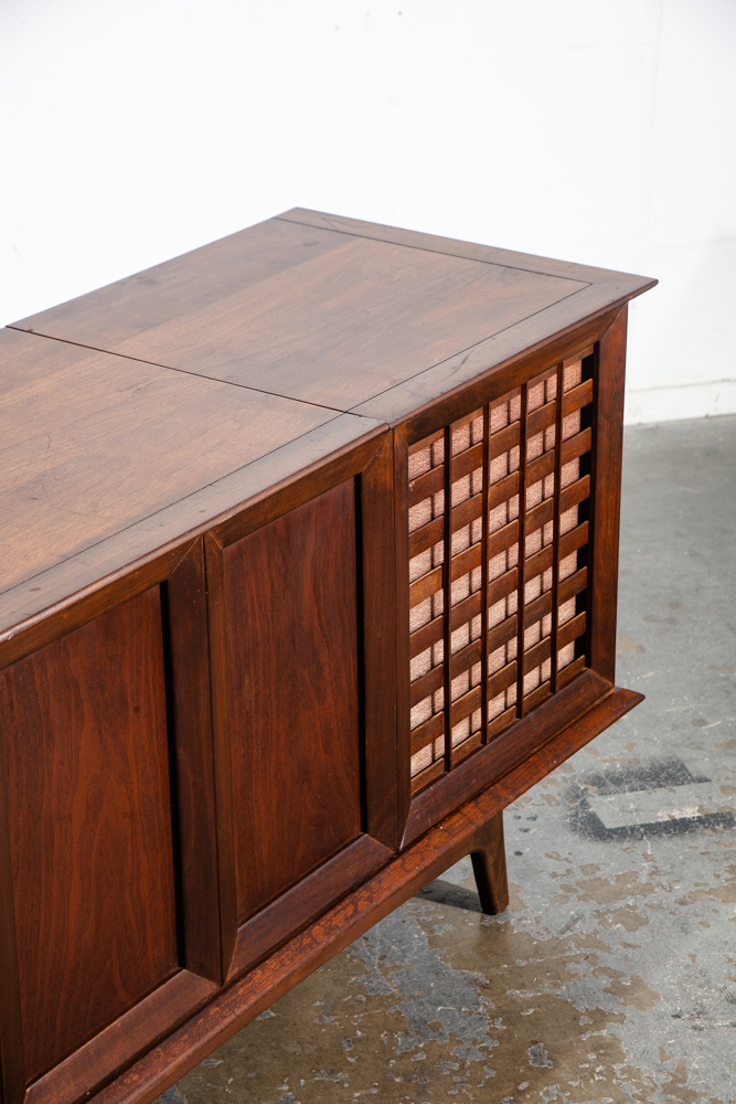 Mid Century Modern Stereo Console Record Player Silvertone Serviced Hifi Radio - Image 9