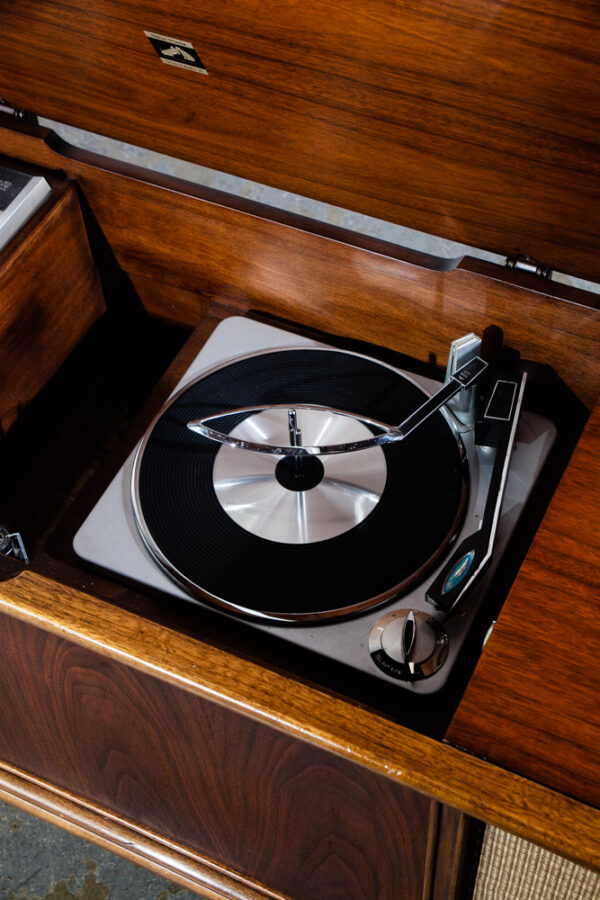 Mid Century Modern Stereo Console Record Player RCA Victor Serviced Hifi Radio M - Image 6