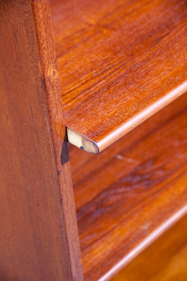 Mid Century Danish Modern BookCase Shelf Display Hans Wegner RY Mobler - Image 7