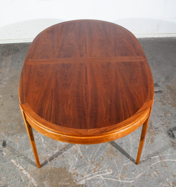 Mid Century Modern Dining Table Oval Expanding Table Lane Rhythm Walnut leaf x2 - Image 3