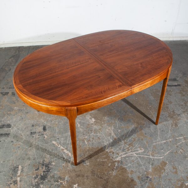 Mid Century Modern Dining Table Oval Expanding Table Lane Rhythm Walnut leaf x2