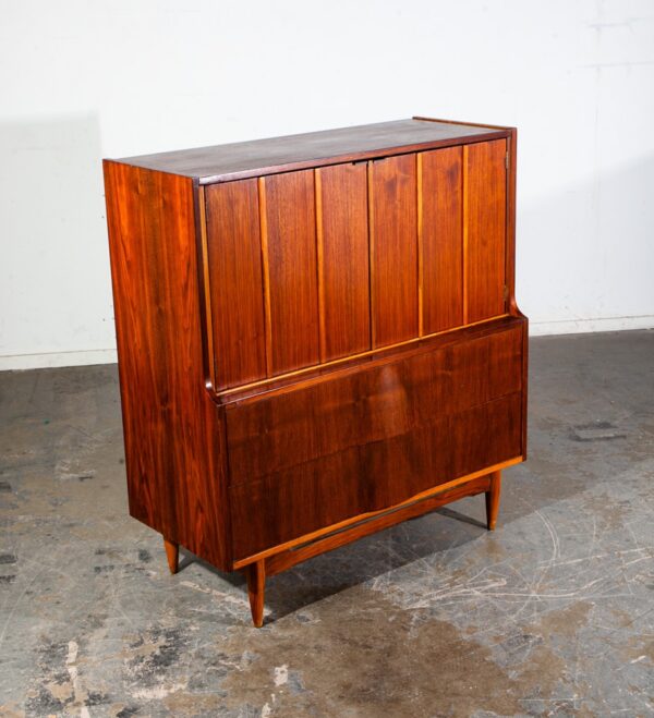 Mid Century Modern Dresser Highboy 5 Drawer Walnut Broyhill Drexel High Danish - Image 2