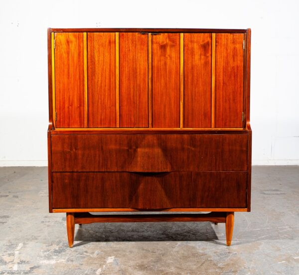 Mid Century Modern Dresser Highboy 5 Drawer Walnut Broyhill Drexel High Danish