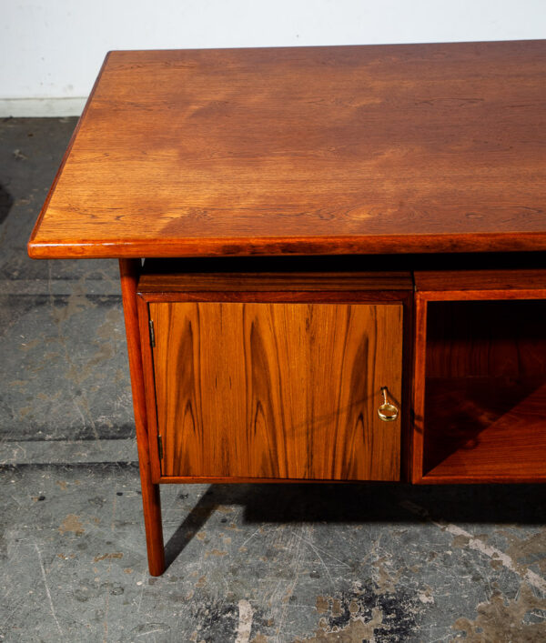 Mid Century Danish Modern Desk Kai Kristiansen Teak Executive Floating Denmark FM60 Restored Large - Image 12