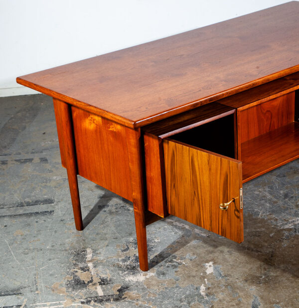 Mid Century Danish Modern Desk Kai Kristiansen Teak Executive Floating Denmark FM60 Restored Large - Image 11