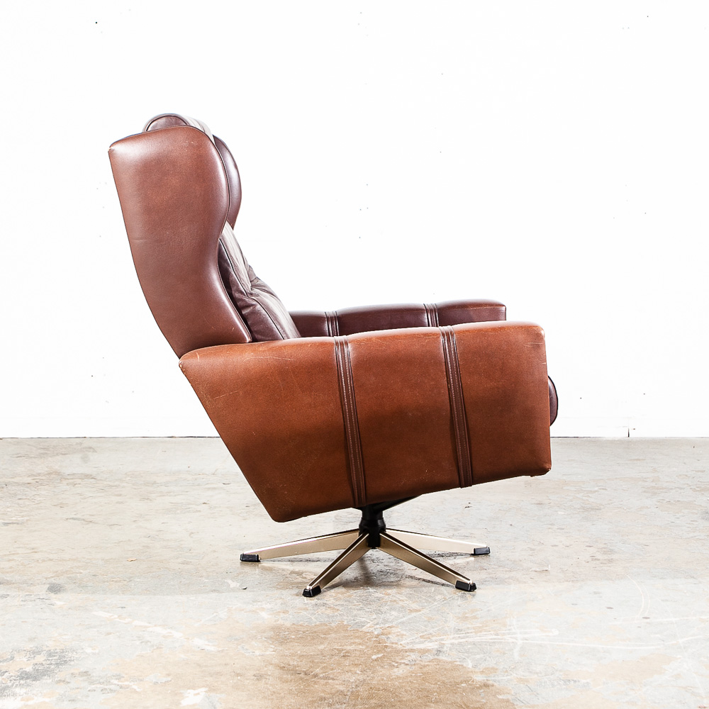 Mid Century Danish Modern Lounge Chair Swivel Brown Leather Svend Skipper Metal - Image 2