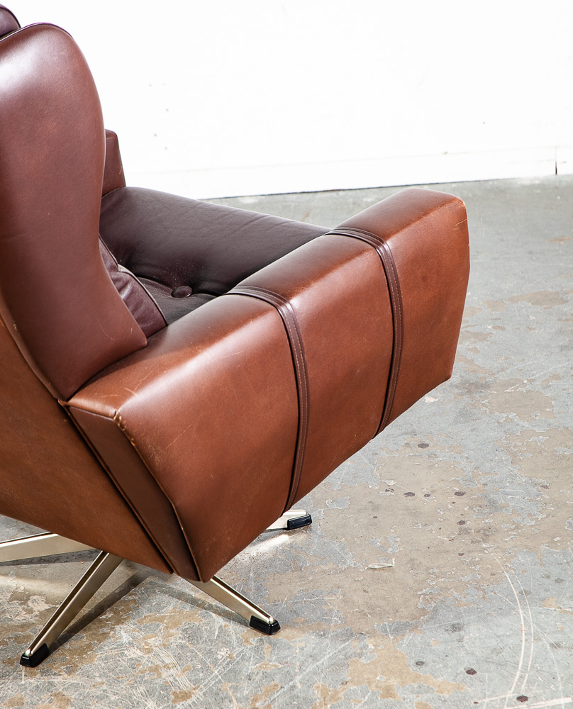 Mid Century Danish Modern Lounge Chair Swivel Brown Leather Svend Skipper Metal - Image 7