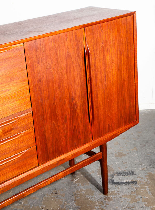 Mid Century Danish Modern Credenza Highboard Teak Wood Drawers Denmark Large - Image 7