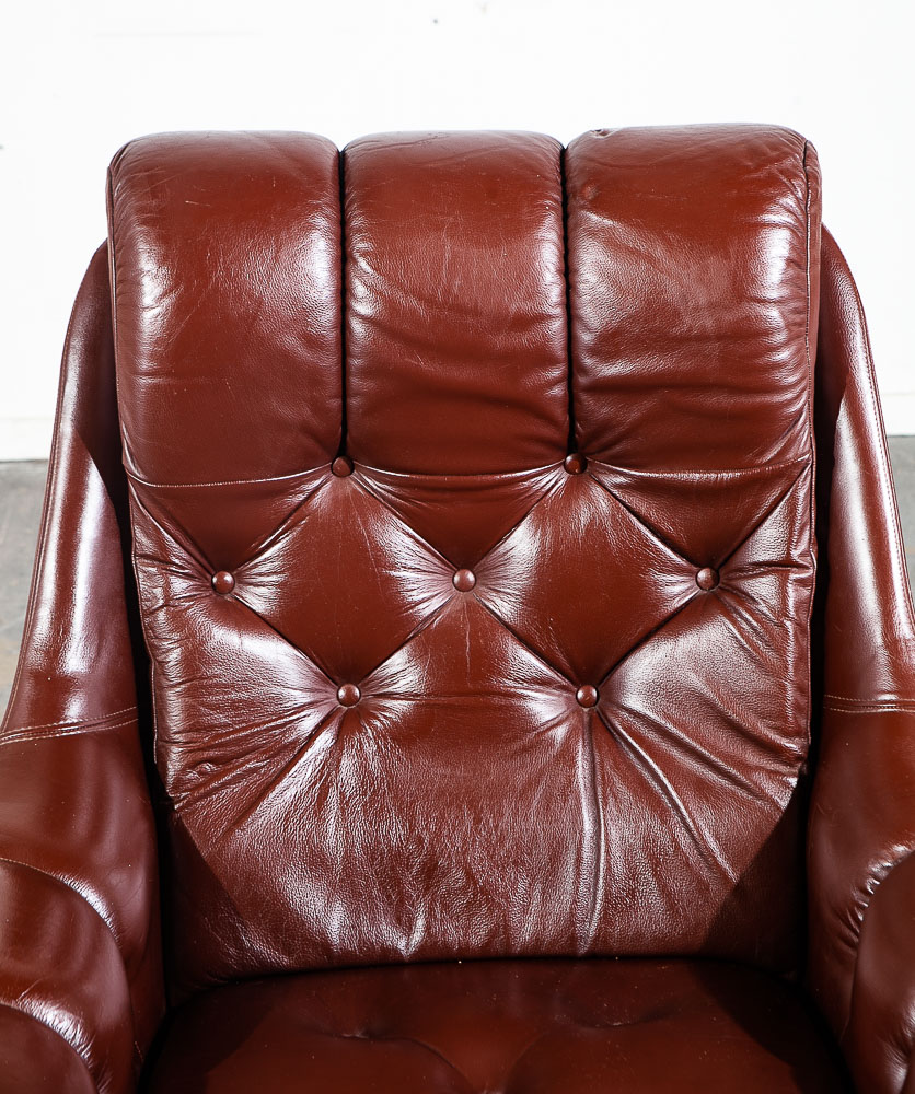 Mid Century Danish Modern Lounge Chair Recliner Red Leather Swivel Denmark Mcm - Image 7