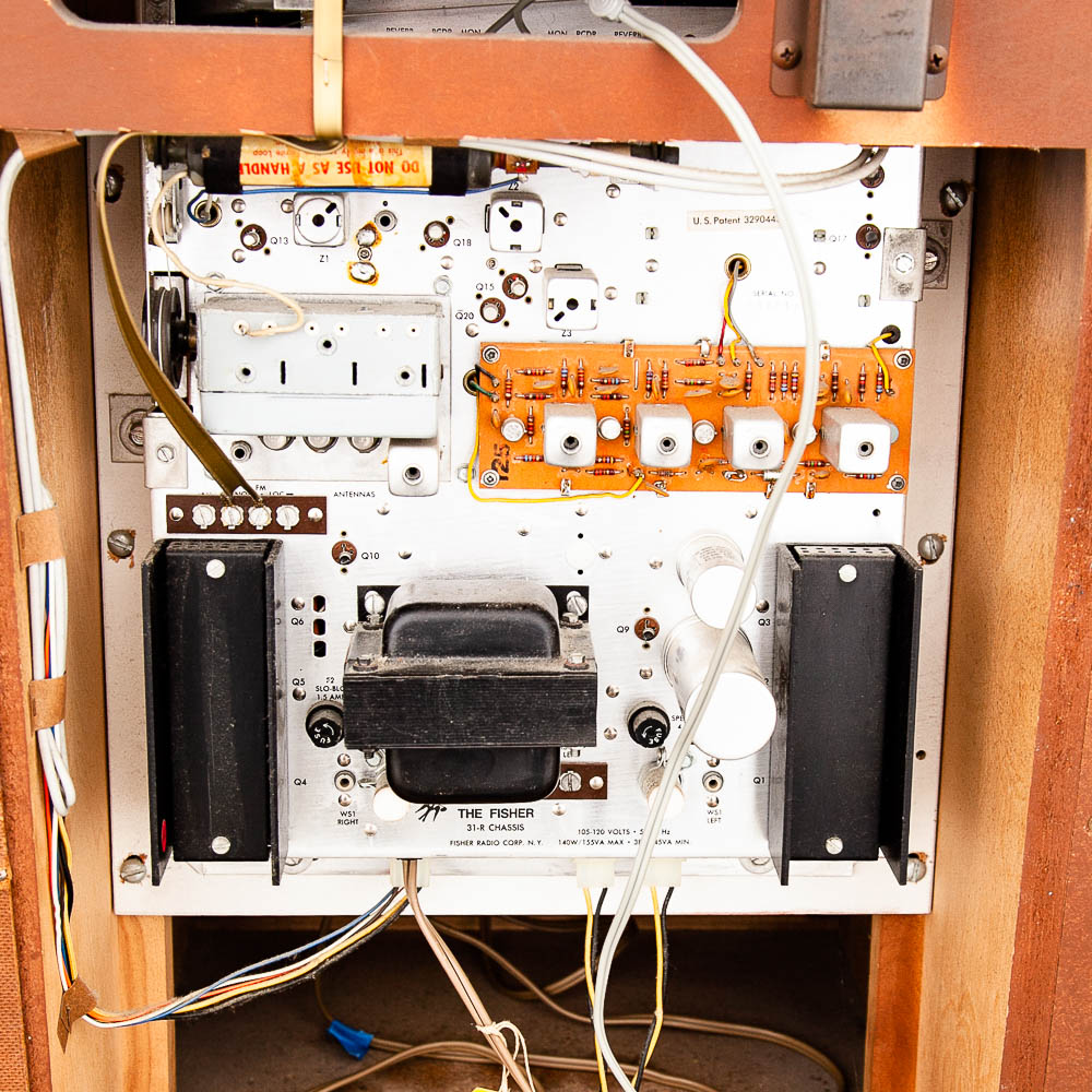 Mid Century Modern Stereo Console Credenza Fisher Statesman Radio Record Player - Image 12