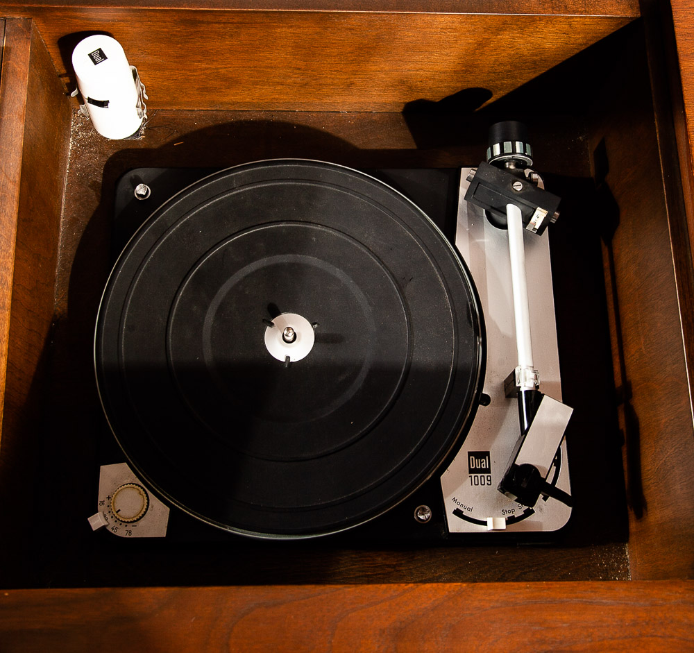 Mid Century Modern Stereo Console Credenza Fisher Statesman Radio Record Player - Image 11