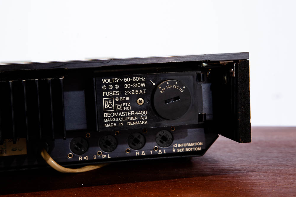 Mid Century Modern Receiver Tuner Bang & Olufsen 4400 B&O Denmark Works Rosewood - Image 10