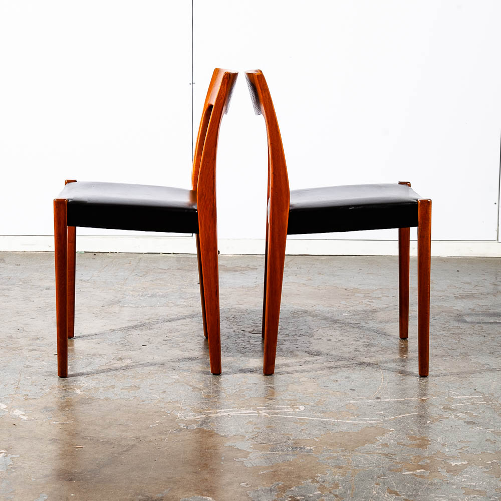 Mid Century Danish Modern Dining Chair Teak Pair 2 Round Back Sweden Denmark - Image 2