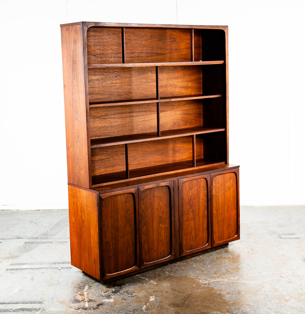 Mid Century Modern China Cabinet Hutch Lane Brown Saltman Wanut Glass Doors Mcm - Image 2