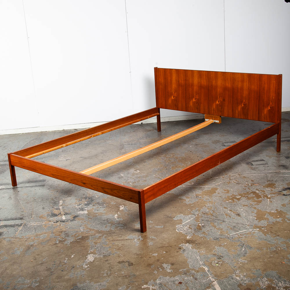 Mid Century Danish Modern Headboard Queen Teak Bed Frame Mcm Footboard Denmark - Image 4