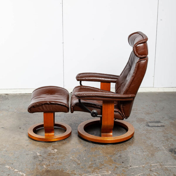 Mid Century Danish Modern Lounge Chair Leather Ekornes Brown Ottoman Recliner - Image 4