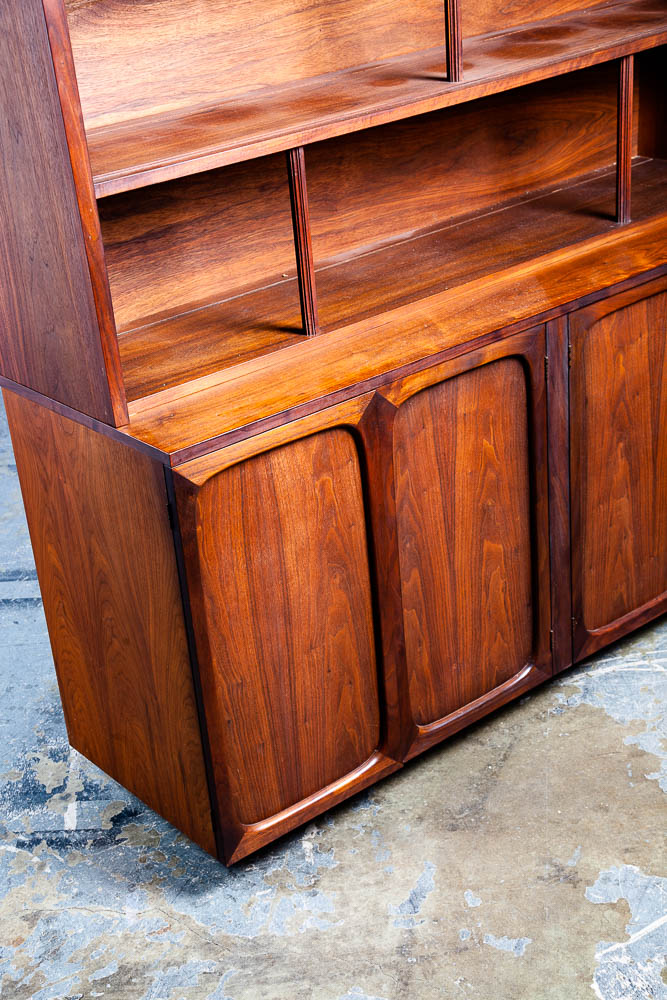 Mid Century Modern China Cabinet Hutch Lane Brown Saltman Wanut Glass Doors Mcm - Image 11