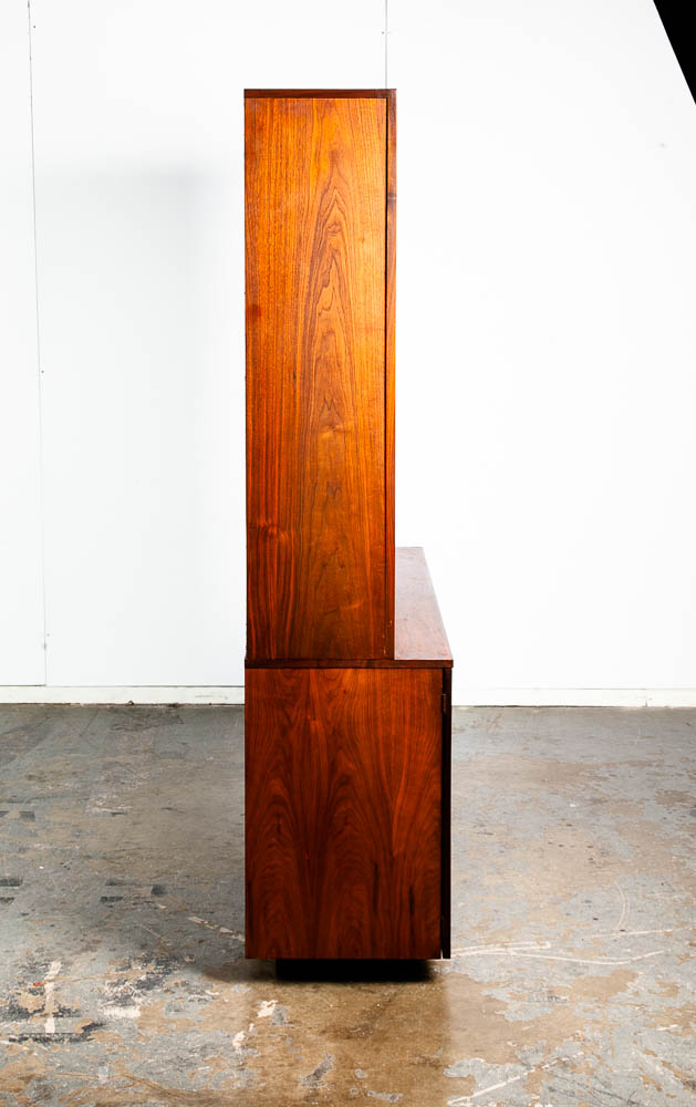 Mid Century Modern China Cabinet Hutch Lane Brown Saltman Wanut Glass Doors Mcm - Image 4