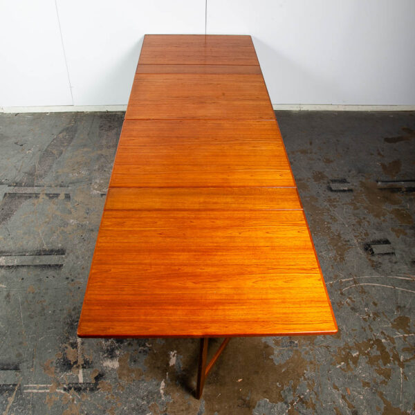 Mid Century Danish Modern Dining Table Teak Folding Bendt Winge Kleppe Møbler XL - Image 3