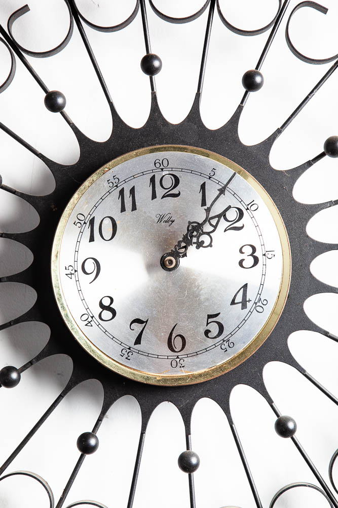 Mid Century Modern Wall Clock Welby Black Iron Metal Starburst Round Oak Working Vintage - Image 7