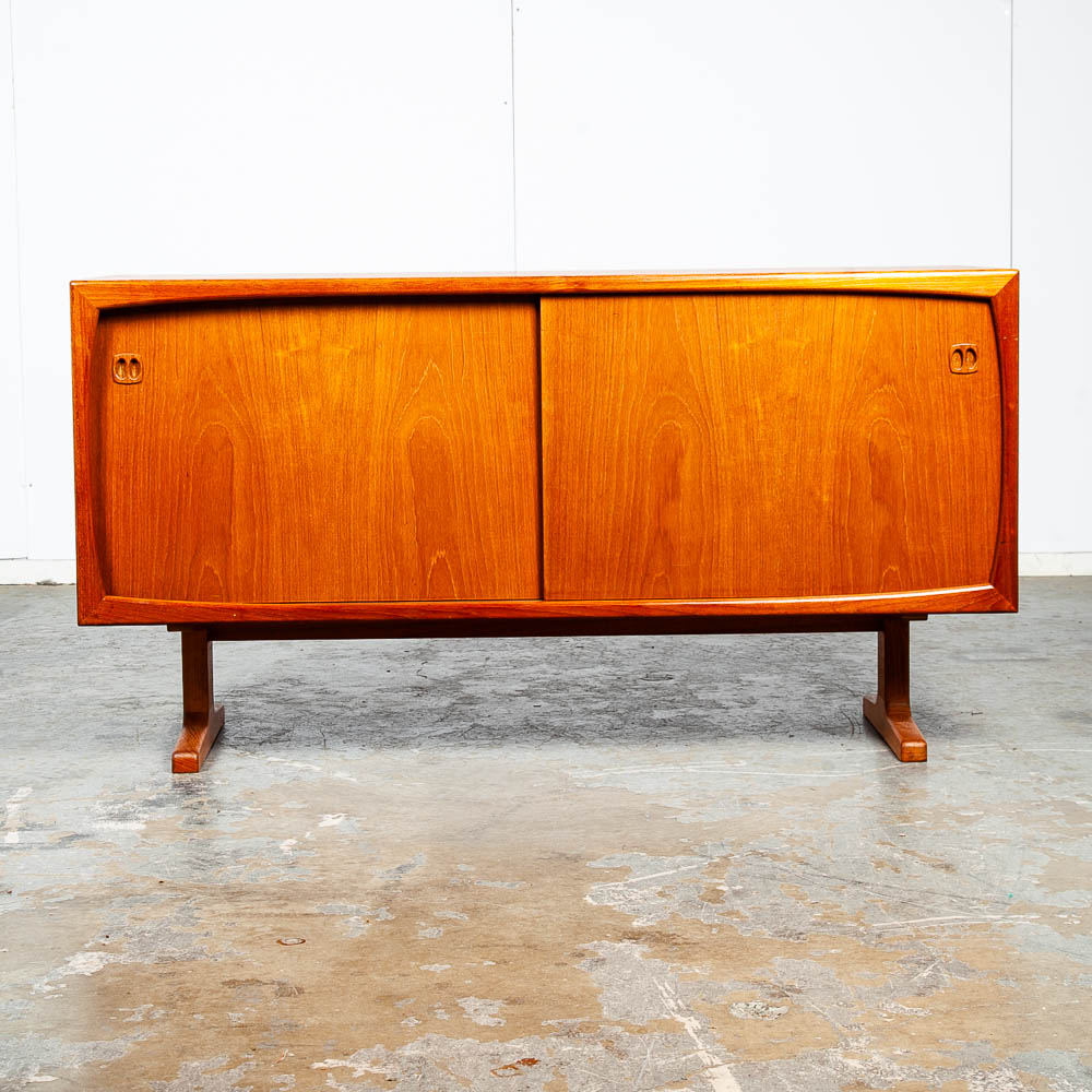 Mid Century Danish Modern Credenza Sideboard Dyrlund Solid Teak Sliding Doors Drawers Sled Storage Vintage - Image 2