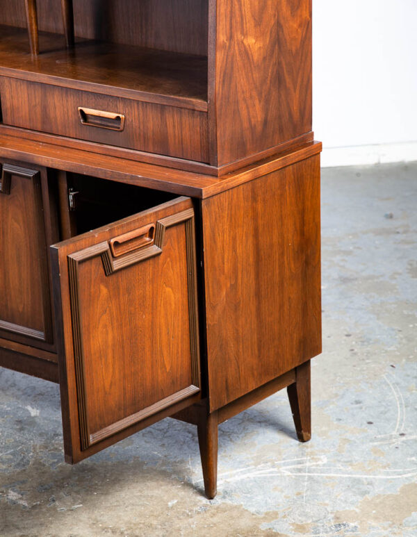 Mid Century Modern China Cabinet Garrison Hutch Glass Display Danish Furniture M - Image 8