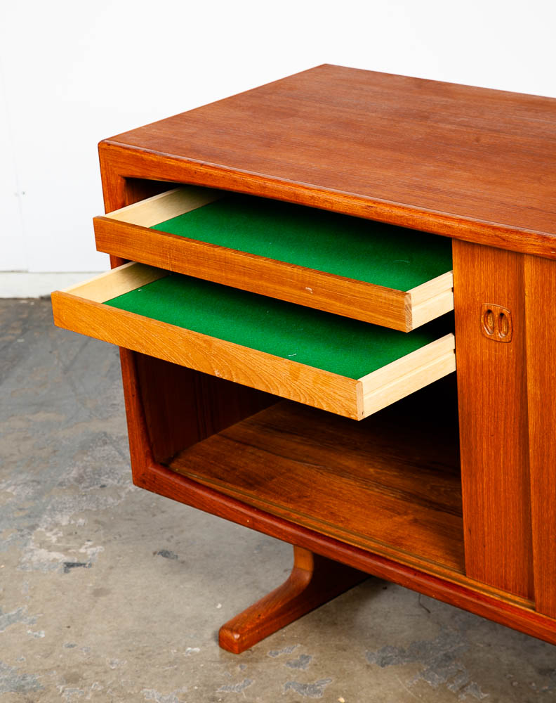 Mid Century Danish Modern Credenza Sideboard Dyrlund Solid Teak Sliding Doors Drawers Sled Storage Vintage - Image 12