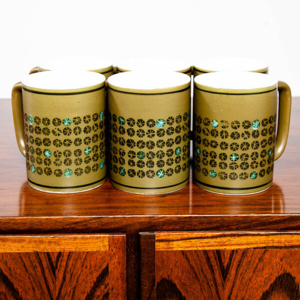 Mid Century Modern Coffee Cup Set of 6 Handle Mug Mcm Japanese Avocado Green NM Vintage - Image 5
