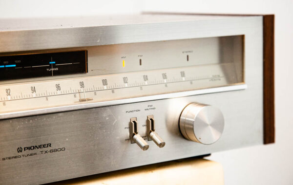 Vintage Pioneer TX-6800 Analog Stereo FM Tuner Audiophile Tested