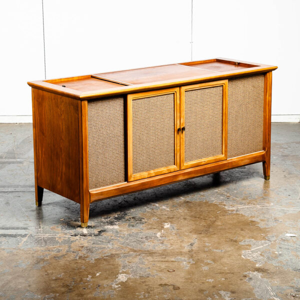 Mid Century Modern Stereo Console Curtis Mathes Radio Record Player Amplifier TV Serviced Walnut Mcm Vintage - Image 3