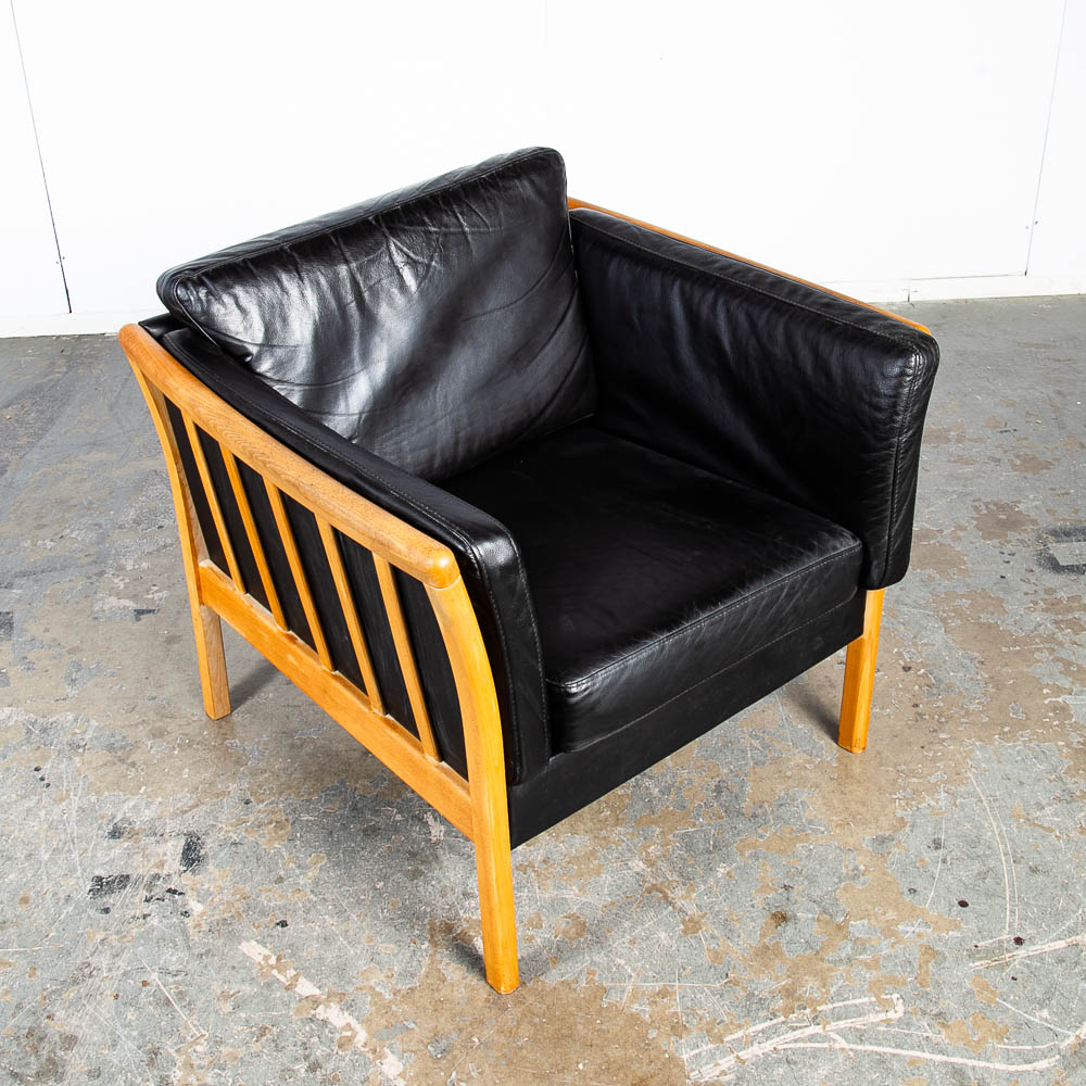 Mid Century Danish Modern Lounge Chair Stouby Worn Leather Black Arm Denmark Vintage