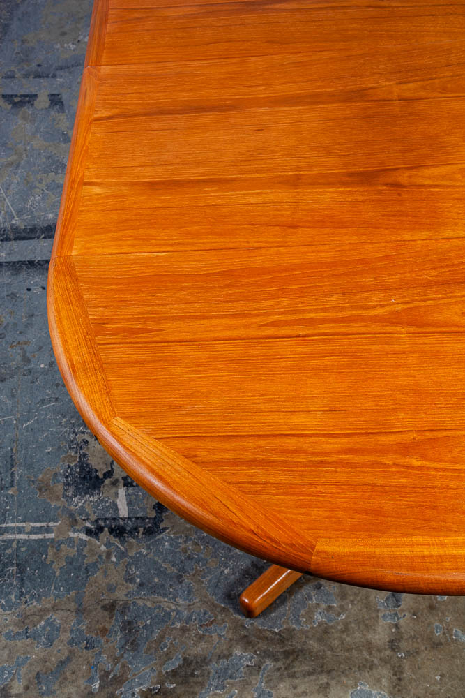 Mid Century Danish Modern Dining Table D Scan Teak Expanding Leaf x2 Round 88 in Vintage - Image 7